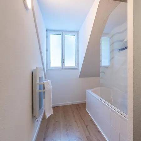 Hotel apartamentowy Les Balcons De L'yse De Tourisme