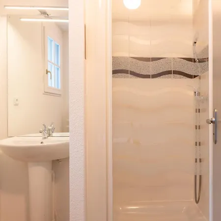 Les Balcons De L'yse De Tourisme מלון דירות