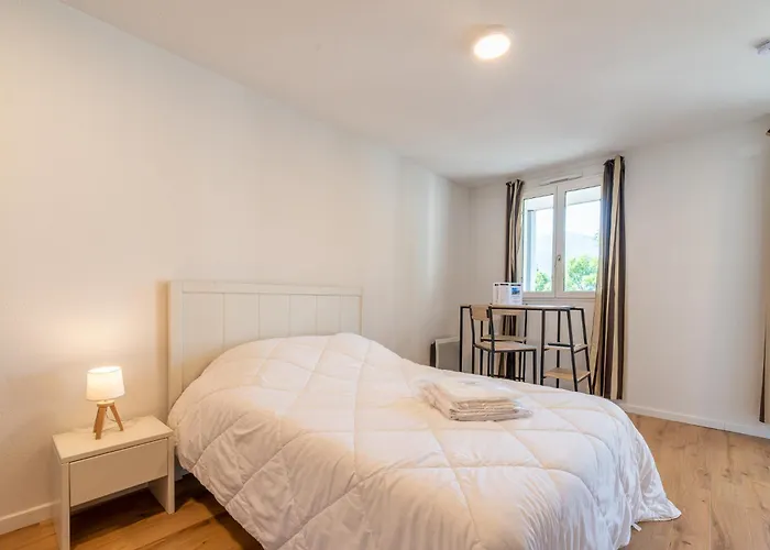 Hotel apartamentowy Les Balcons De L'yse De Tourisme Luz-Saint-Sauveur