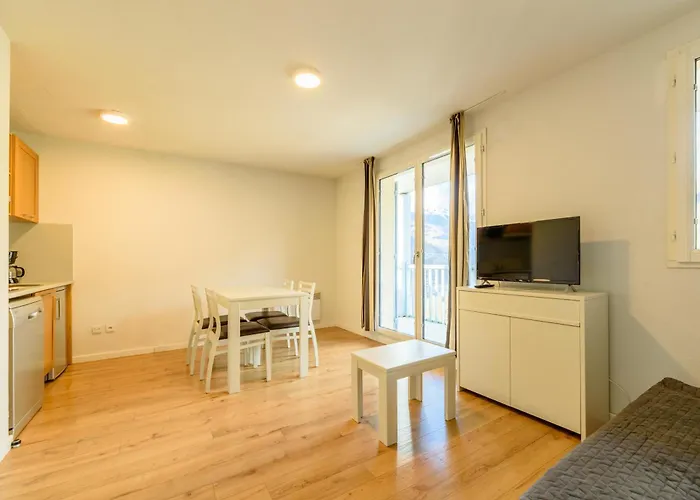 Апарт-отель Les Balcons De L'yse De Tourisme