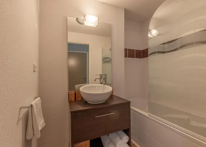 Hotel apartamentowy Les Balcons De L'yse De Tourisme